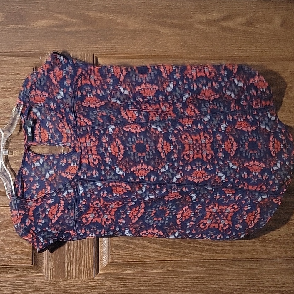 Ana size large  sheer sleeveless top.